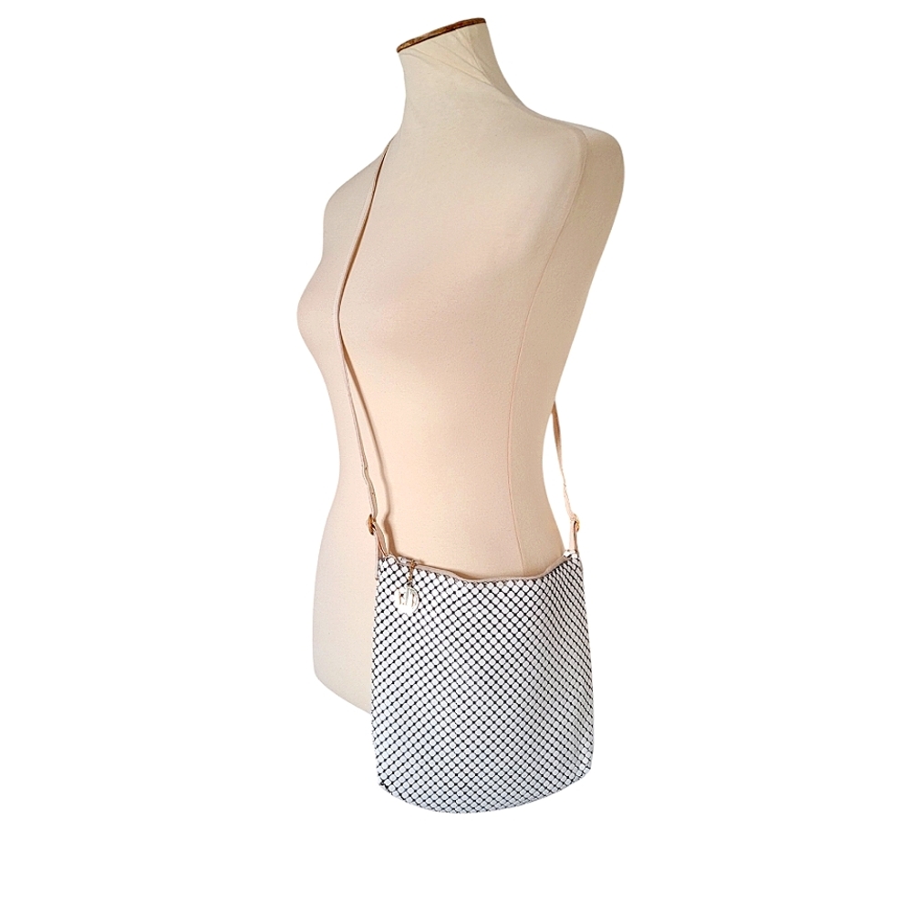 Whiting and Davis White Metal Mesh and Leather Strap‎ Handbag